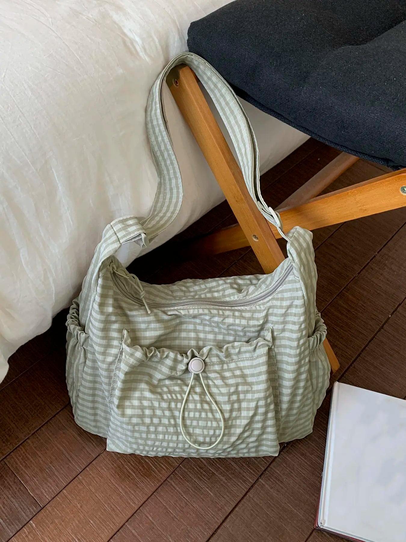 Niche Sweet Cool Stylish Simple, Versatile One-Shoulder Messenger Bag, Shoulder Strap Messenger Bag with Adjustable Personality, Retro Plaid One-Shoulder Underarm Bag, Casual and Everyday Suitable for Shopping and Dating, Etc.