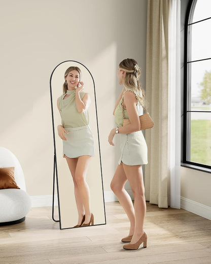 SONGMICS Full Length Mirror, 160 x 50 cm, Arched Full Body Mirror with Stand, Aluminium Alloy Frame, Tempered Glass, for Bedroom, Living Room, Cloakroom, Ink Black LFM031B01
