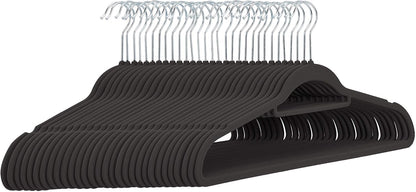 Amazon Basics Slim Velvet Non-Slip Suit Hangers - 30-Pack, Black/Silver