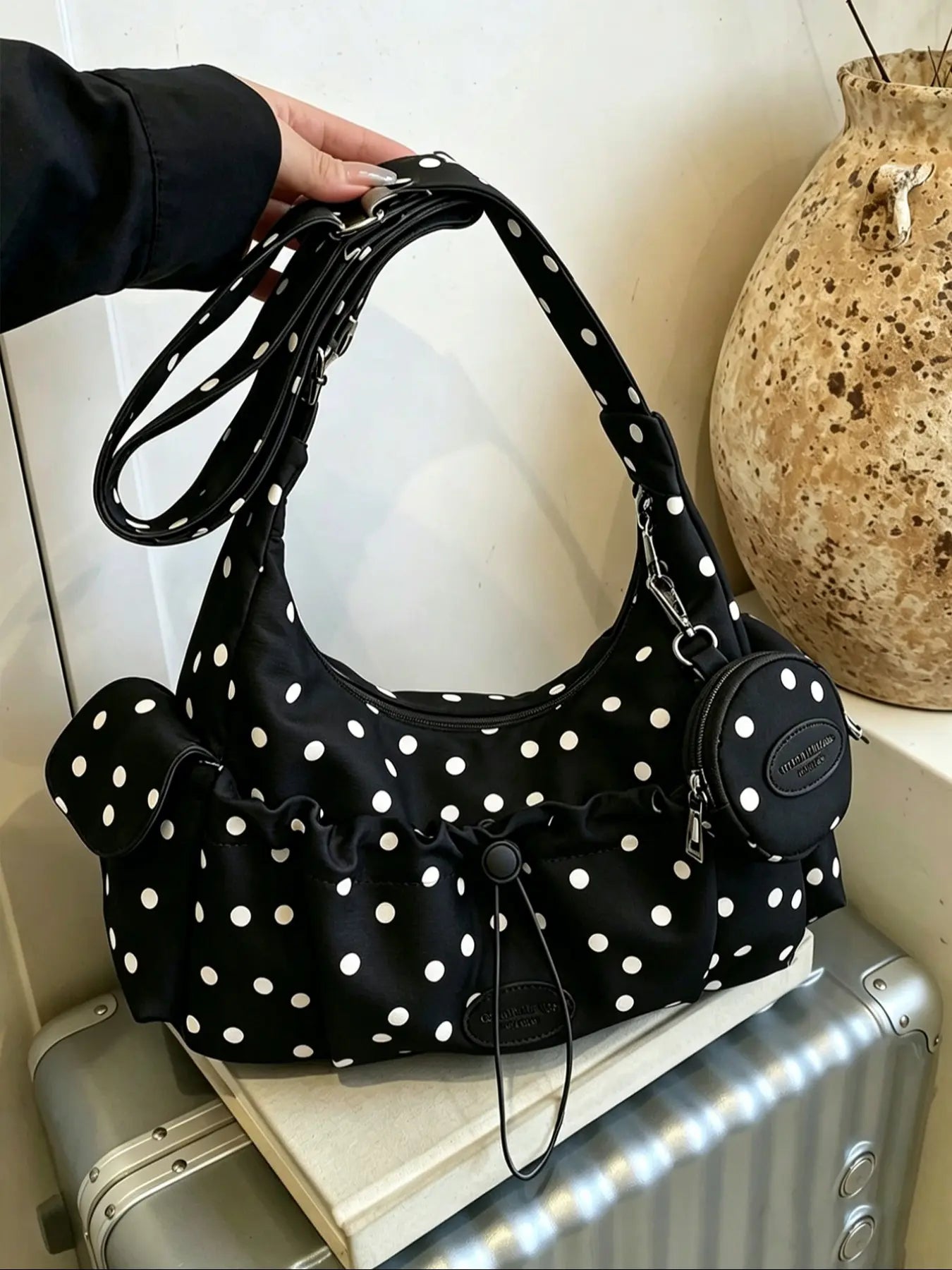 Niche Sweet Cool Stylish Simple, Versatile One-Shoulder Messenger Bag, Shoulder Strap Messenger Bag with Adjustable Personality, Retro Plaid One-Shoulder Underarm Bag, Casual and Everyday Suitable for Shopping and Dating, Etc.