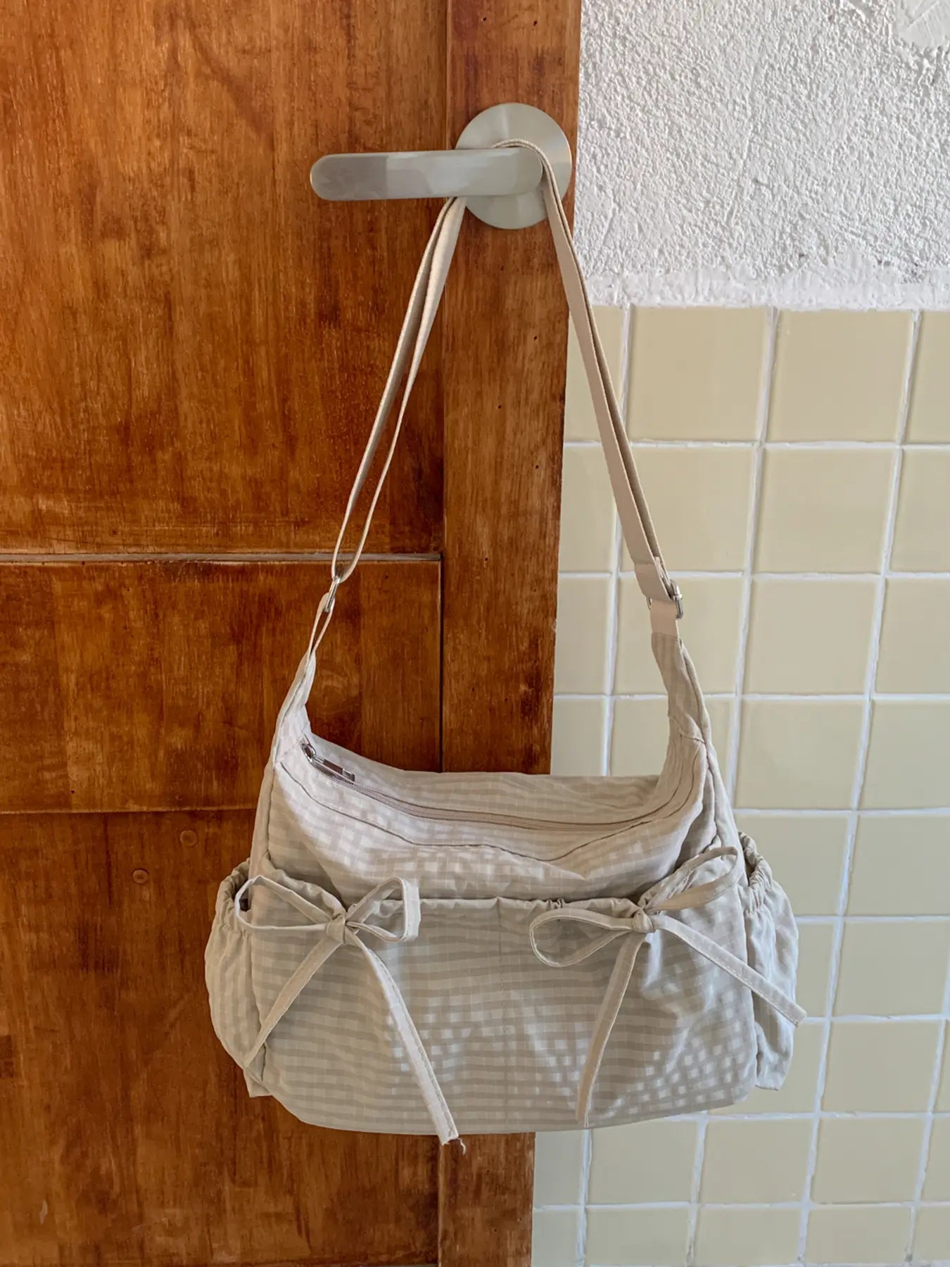 Niche Sweet Cool Stylish Simple, Versatile One-Shoulder Messenger Bag, Shoulder Strap Messenger Bag with Adjustable Personality, Retro Plaid One-Shoulder Underarm Bag, Casual and Everyday Suitable for Shopping and Dating, Etc.